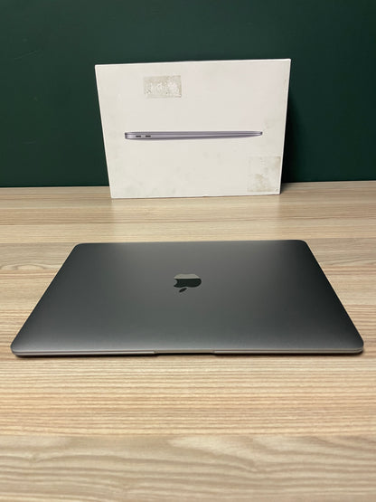 MacBook Air M1 - 256GB - Space Grey (Pre-owned)