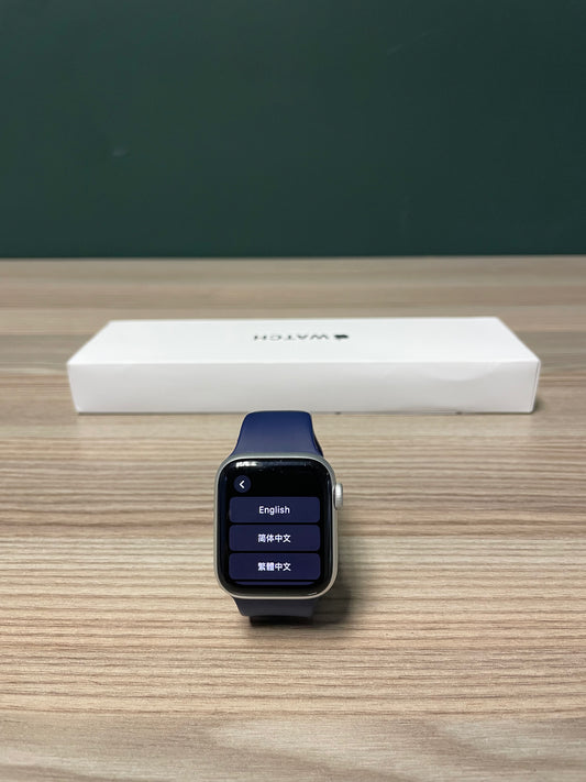 Apple Watch SE (2nd Gen) GPS - 40mm Silver (Pre-owned)