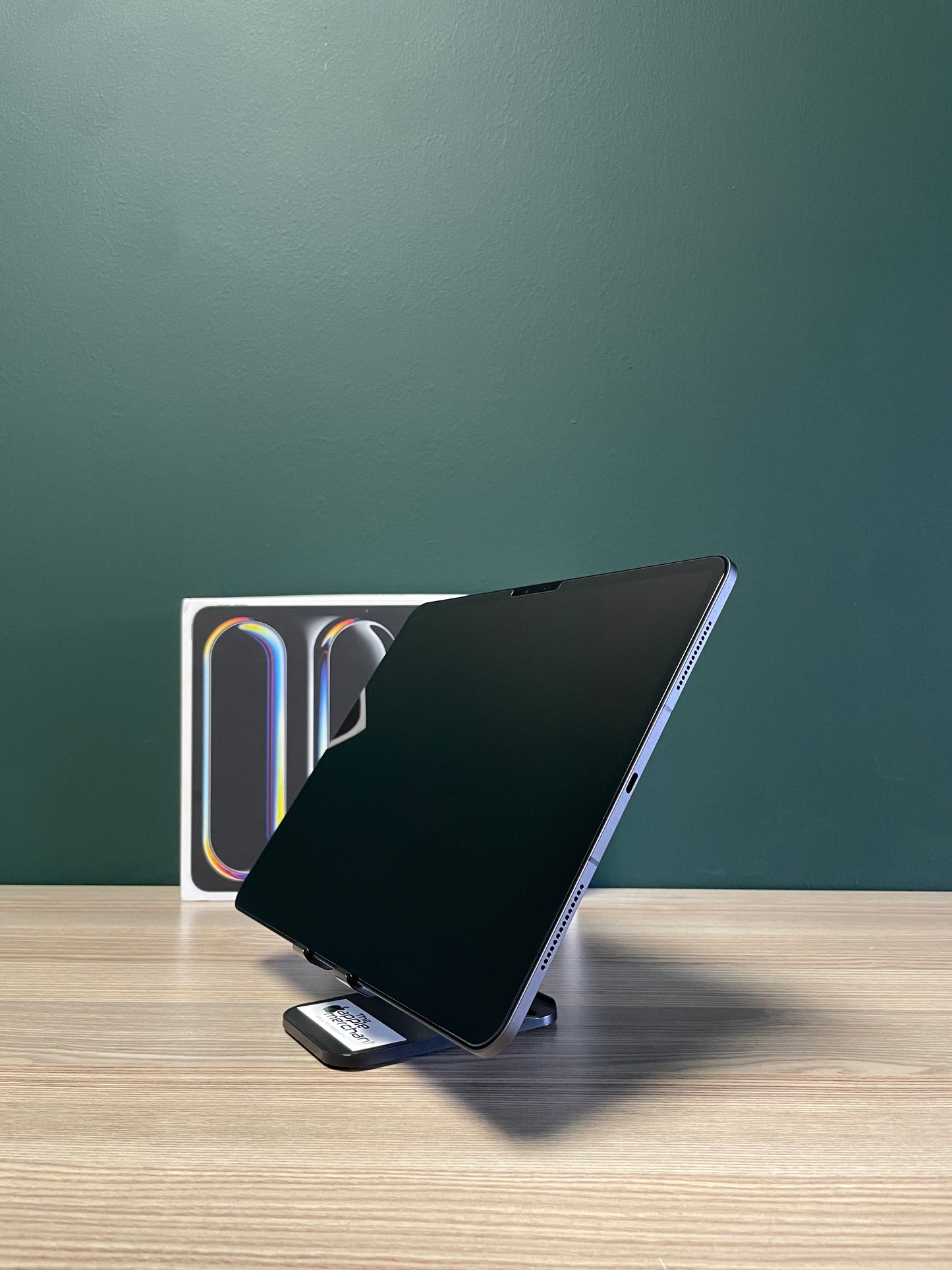 iPad Pro 13-inch M4 | Wi-Fi + Cellular | 256gb - Space Black (Pre-owned)