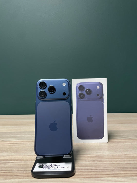 iPhone 17 Pro 256GB - Deep Blue (Pre-owned)
