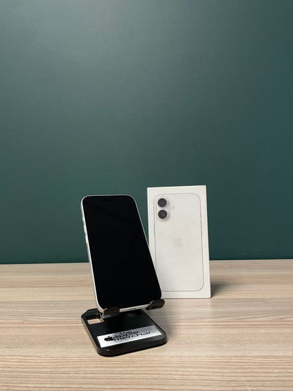 iPhone 16 128GB - White (Pre-owned)