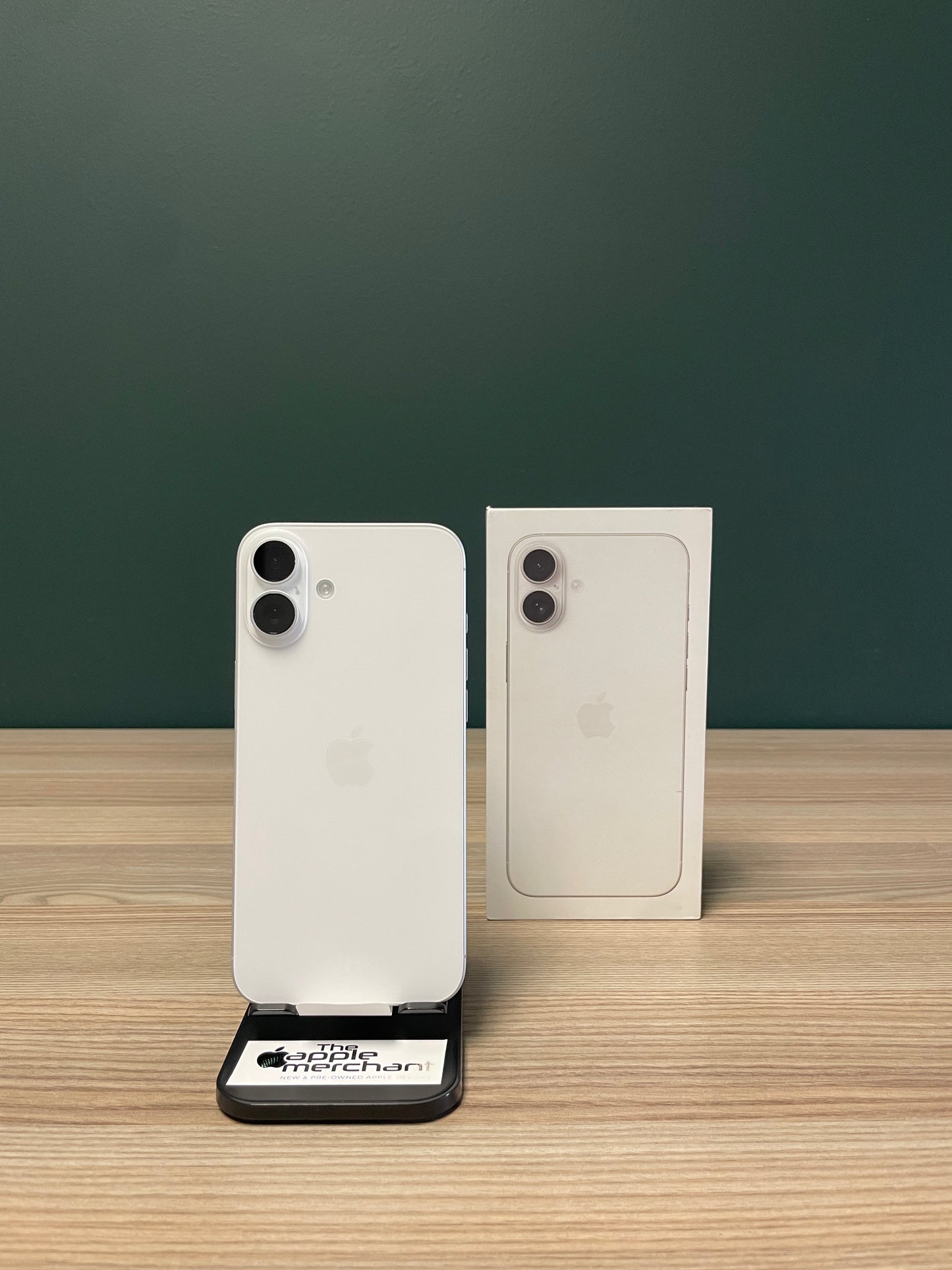 iPhone 16 Plus 128GB - White (Brand New-Open Box)