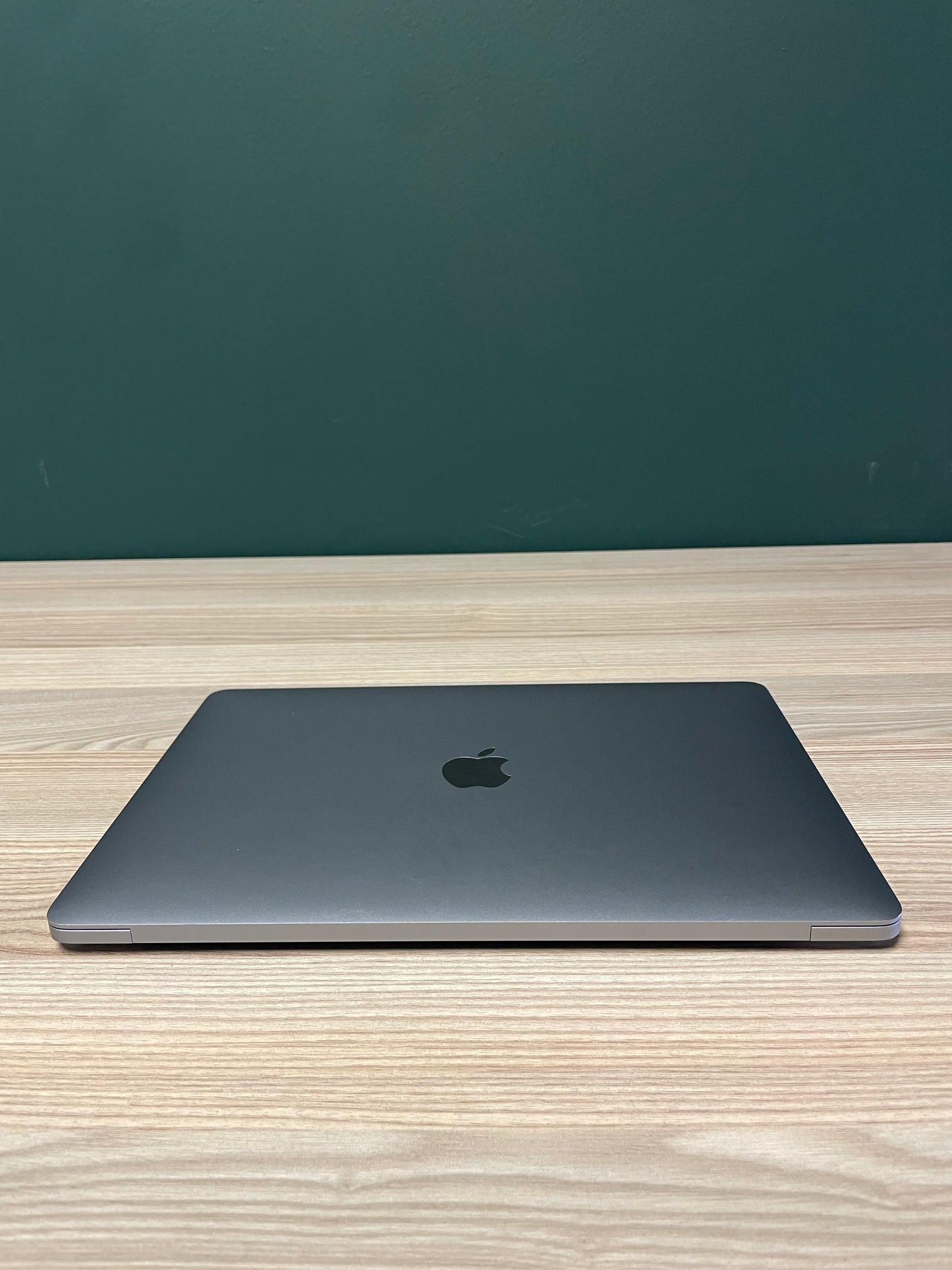 MacBook Pro M1 512GB - Space Grey (Pre-owned)