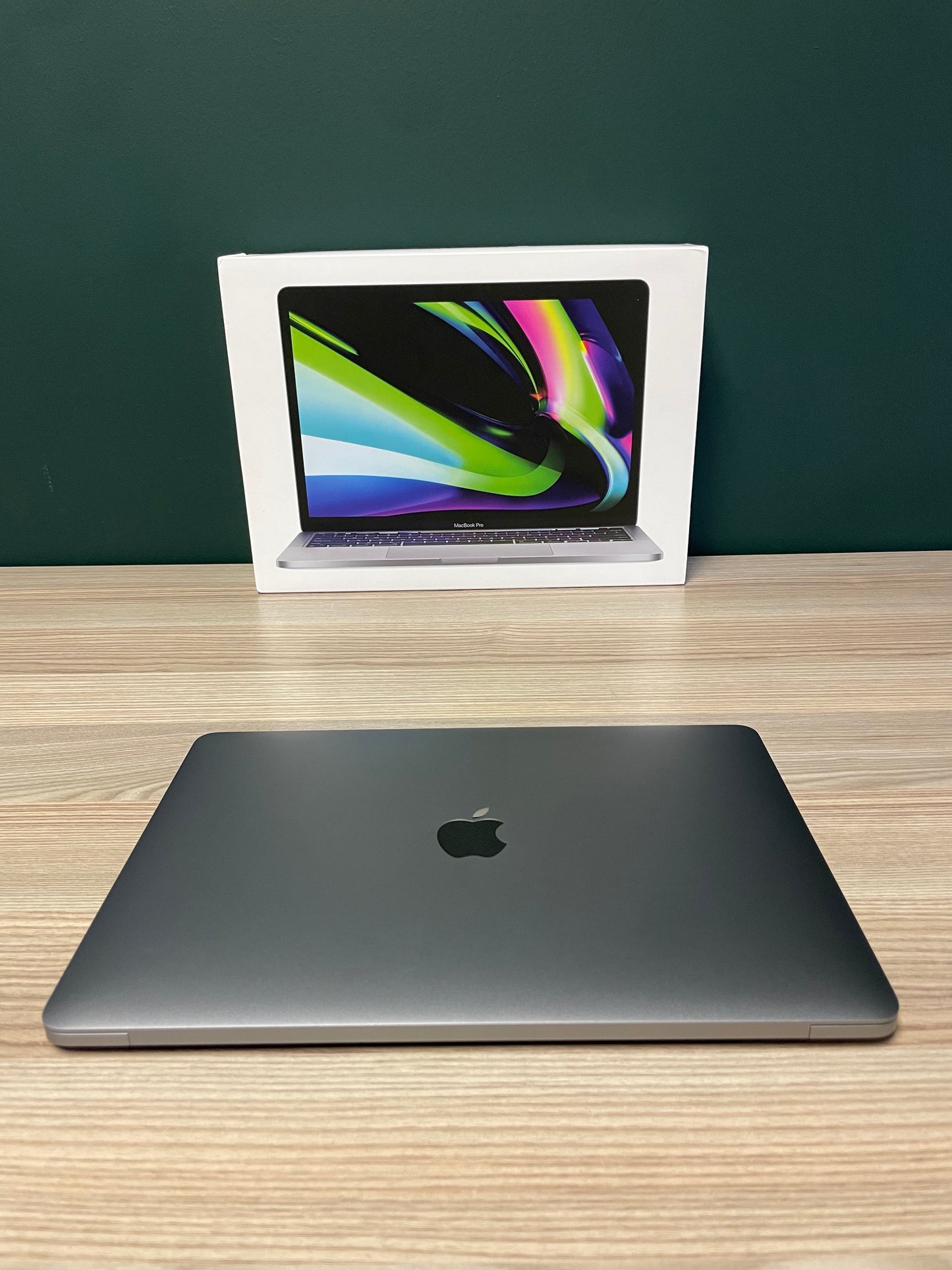 MacBook Pro 13-inch | M2 Chip | 256GB - Space Grey (Pre-owned)