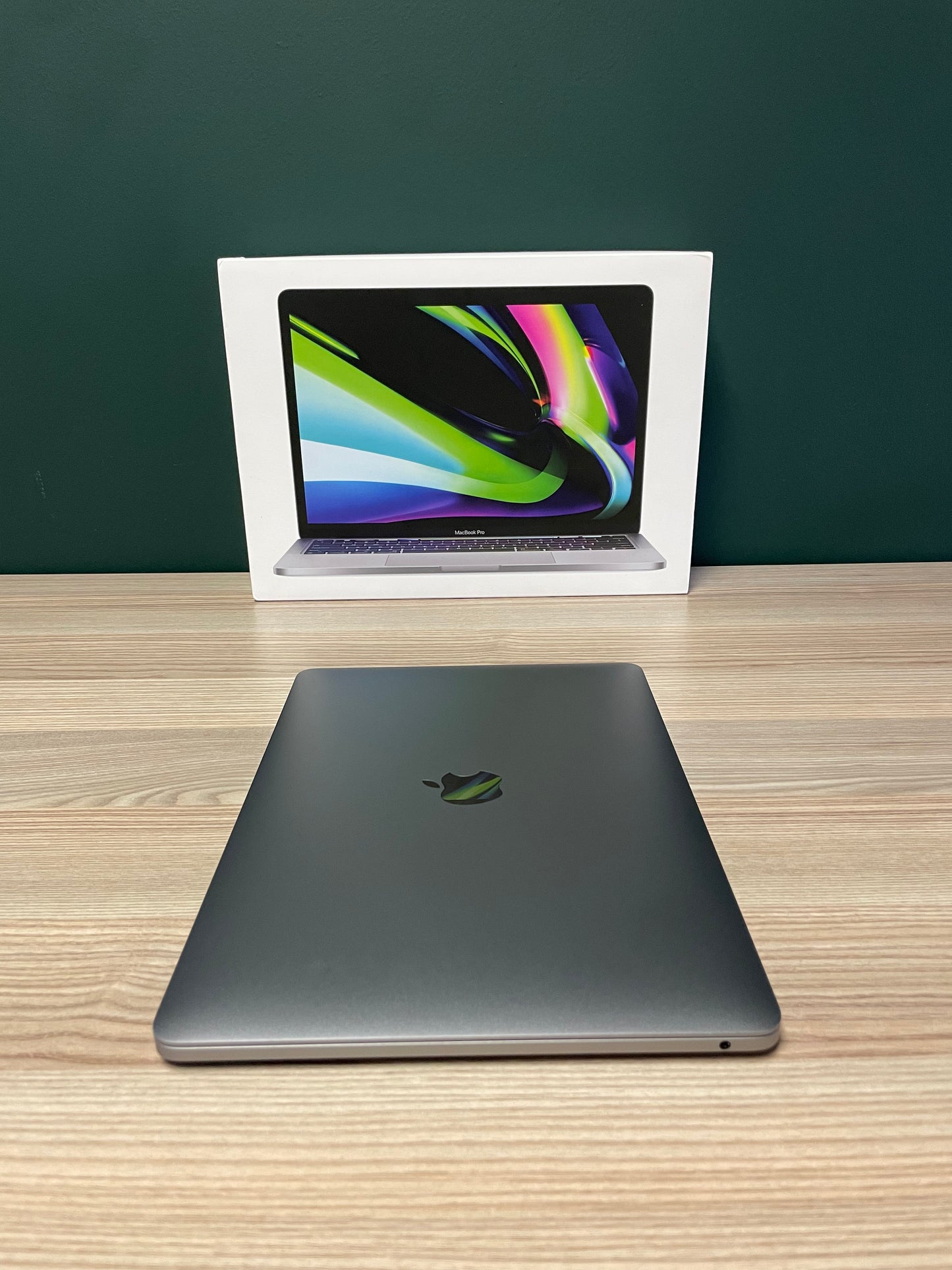 MacBook Pro 13-inch | M2 Chip | 256GB - Space Grey (Pre-owned)