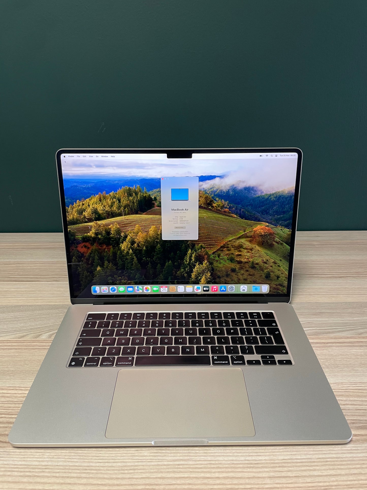 MacBook Air 15-inch | M2 Chip | 256GB - Starlight (Pre-owned)