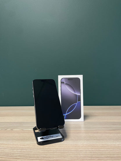iPhone 16 Pro Max 256GB - Black Titanium (Pre-owned)