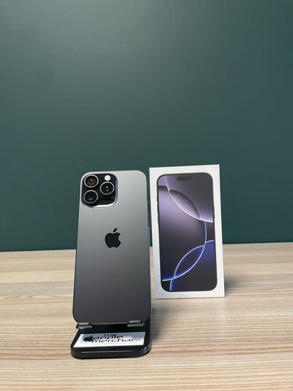 iPhone 16 Pro Max 256GB - Black Titanium (Pre-owned)