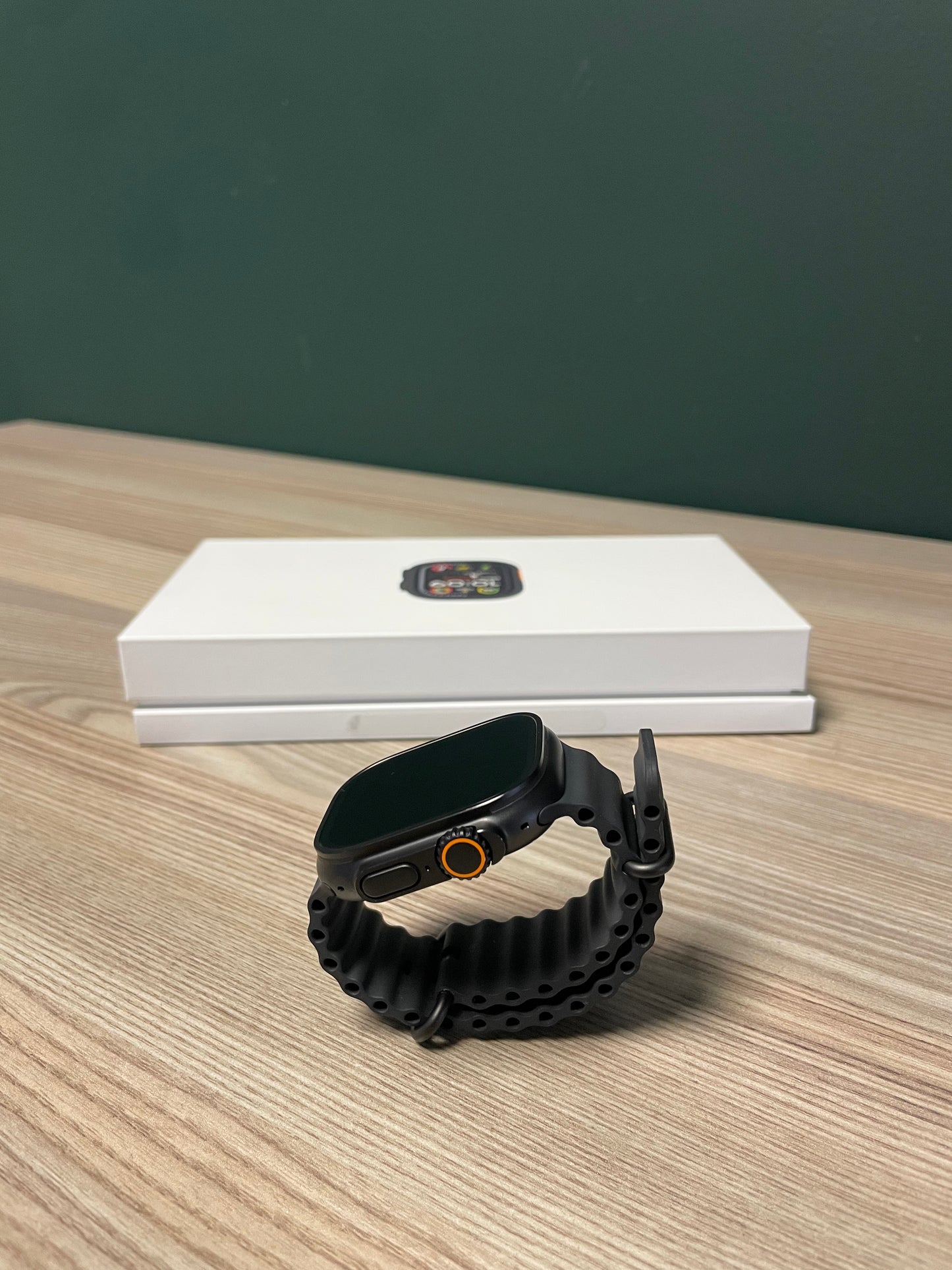 Apple Watch Ultra 2 Black Titanium Case With Black Ocean Band (Pre-owned)