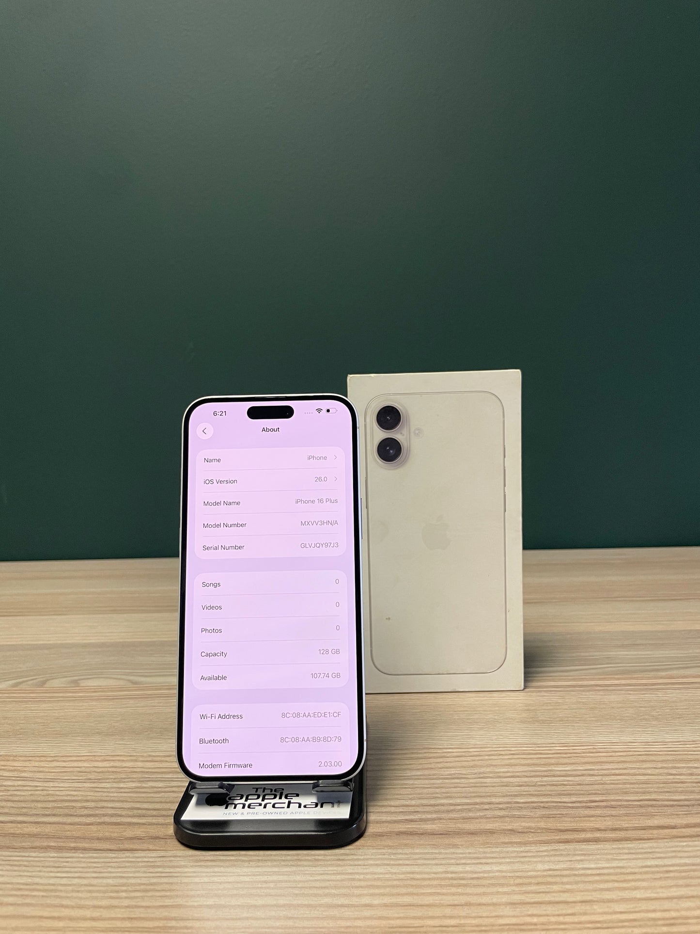 iPhone 16 Plus 128GB - White (Pre-owned)