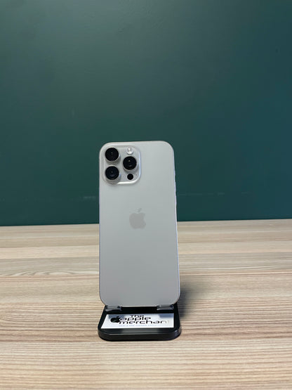 iPhone 16 Pro Max 256GB - Natural Titanium (Pre-owned)