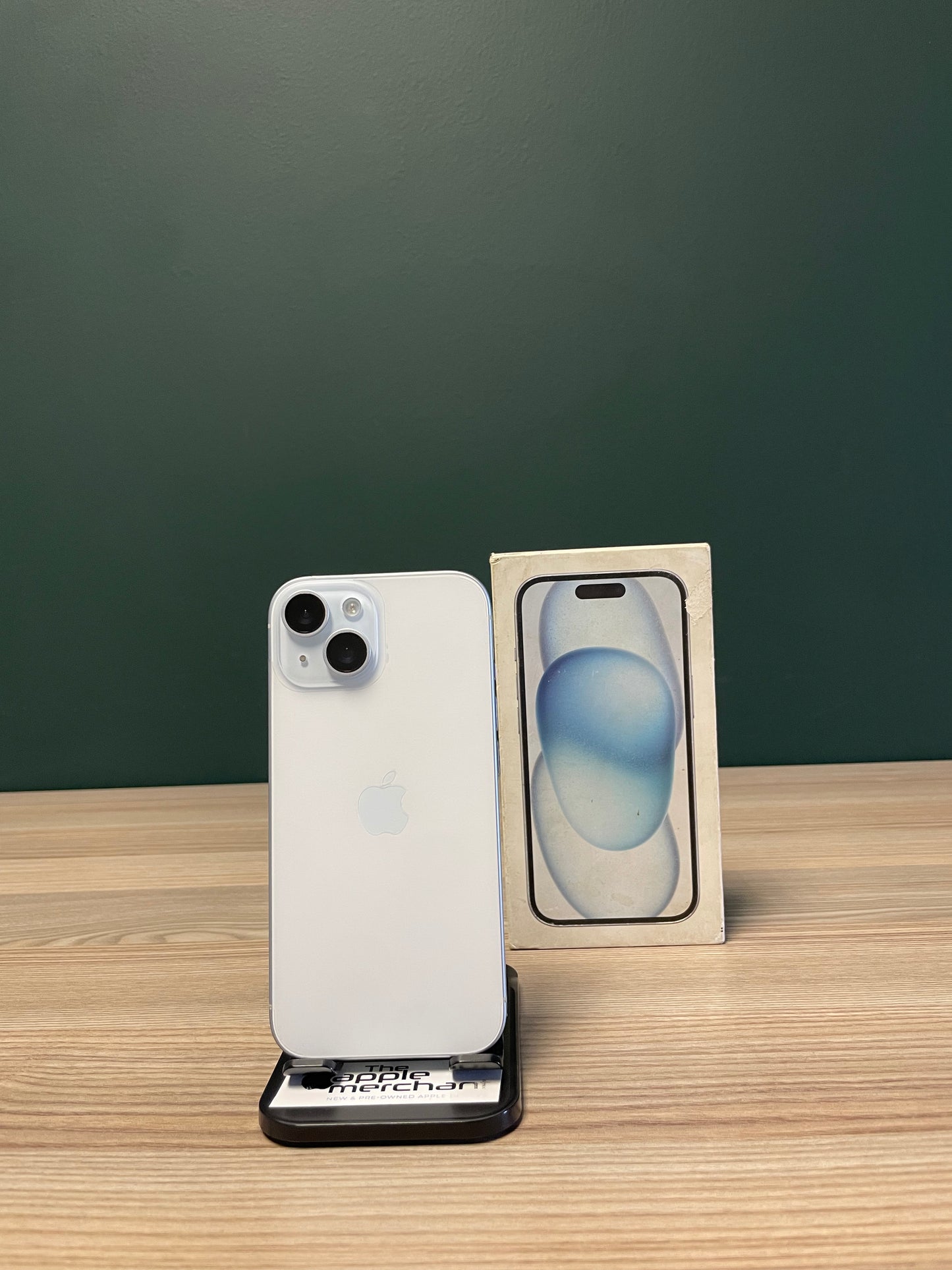 iPhone 15 128GB - Blue (Pre-owned)