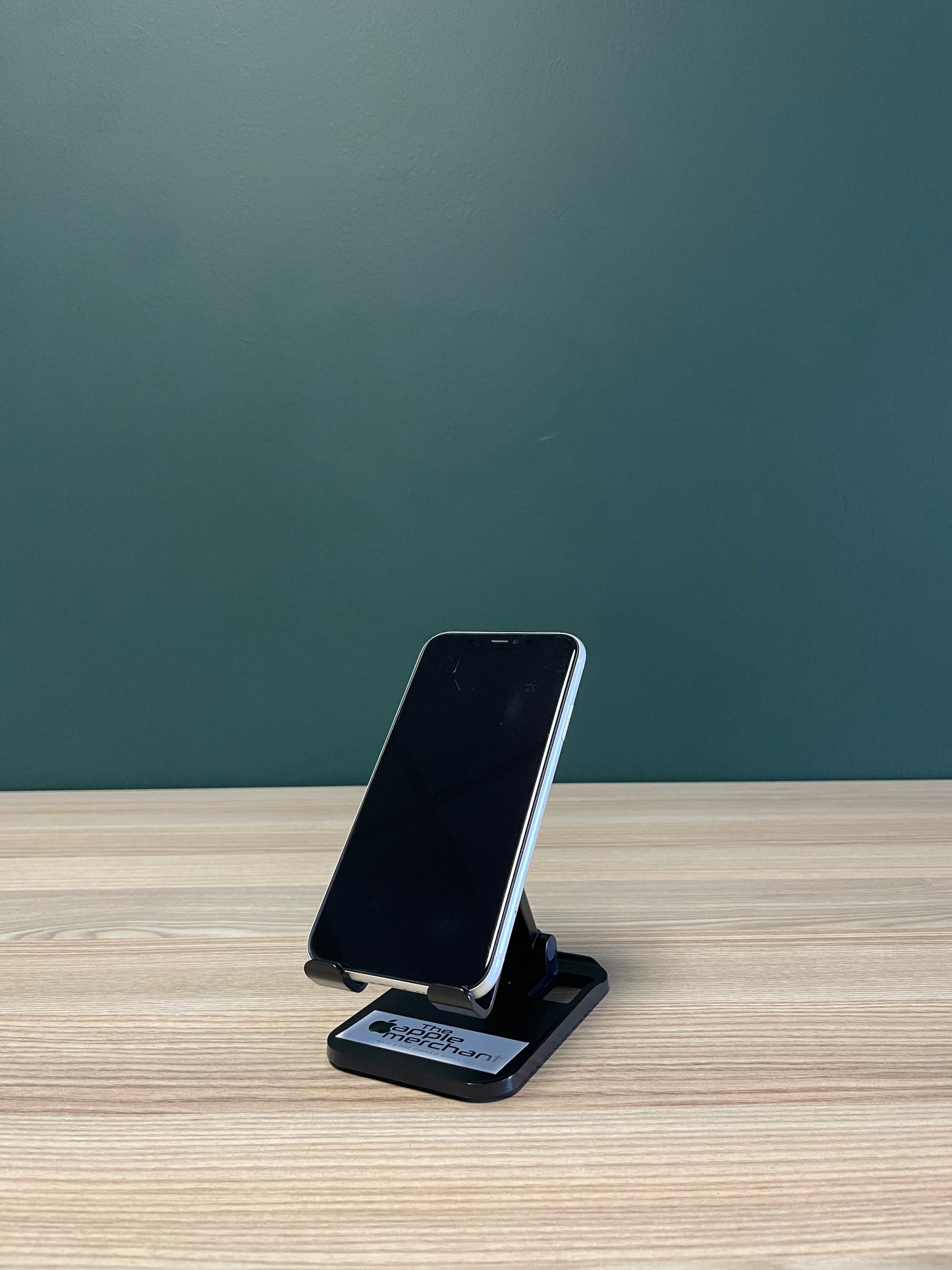 iPhone 11 64GB - White (Pre-owned)