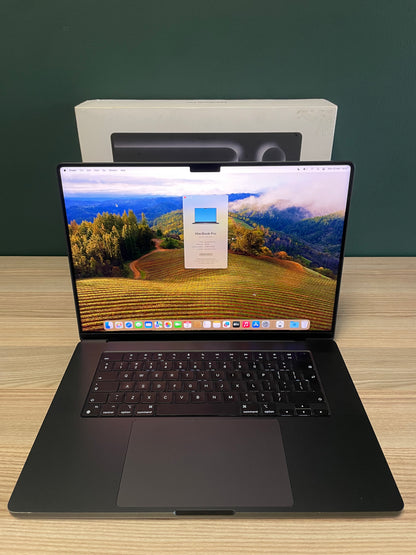 MacBook Pro 16-inch With M3 Pro Chip | 512GB | 18GB - Space Black (Pre-owned)