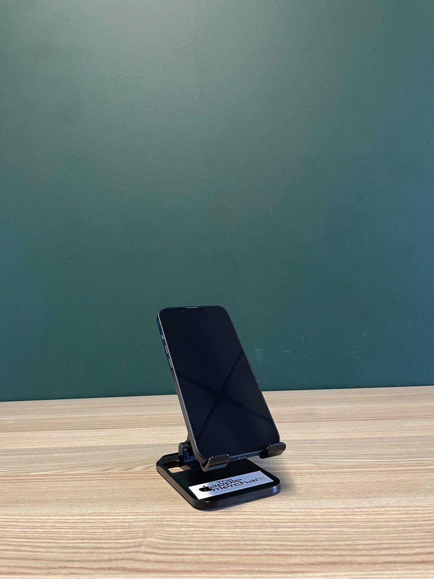 iPhone 13 256GB - Midnight (Pre-owned)