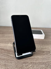 Load image into Gallery viewer, iPhone 11 128GB - Black (Pre-owned)
